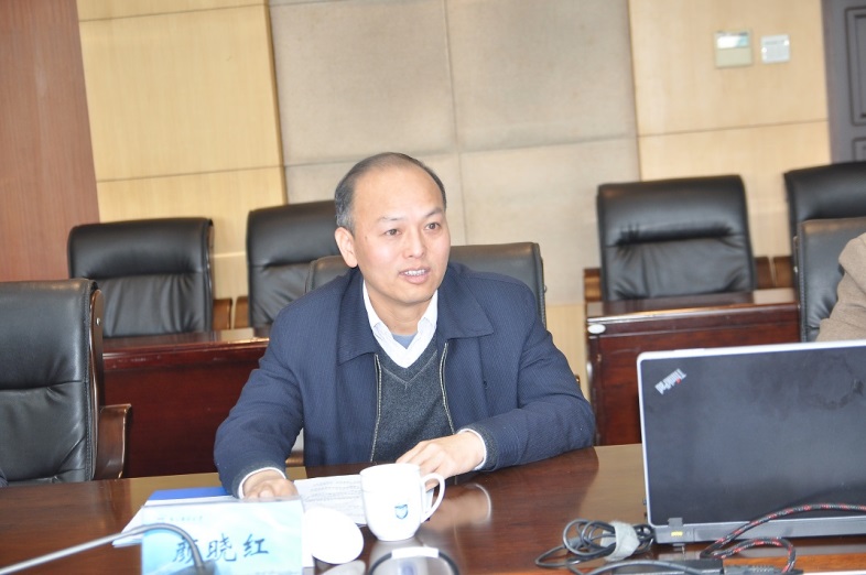 颜晓红副校长主持仪式