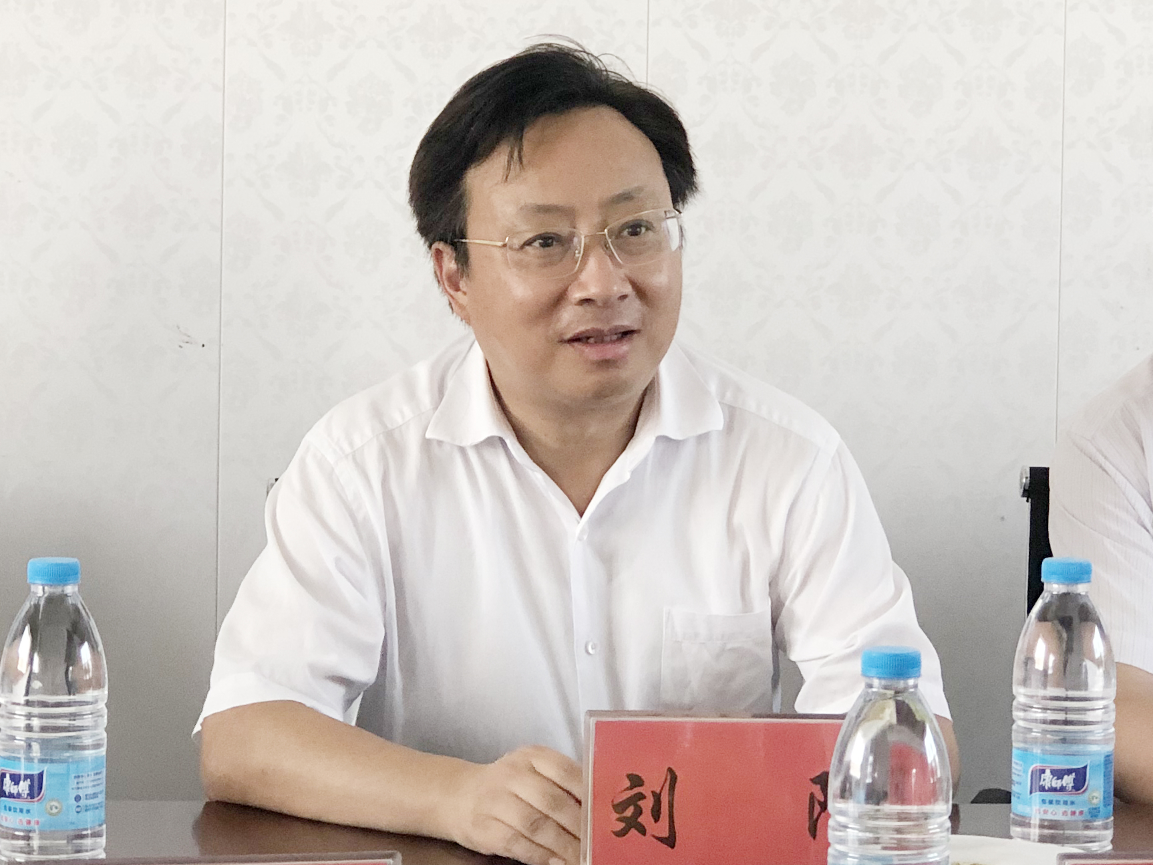 刘陈书记赴我校驻淮阴帮扶点调研慰问